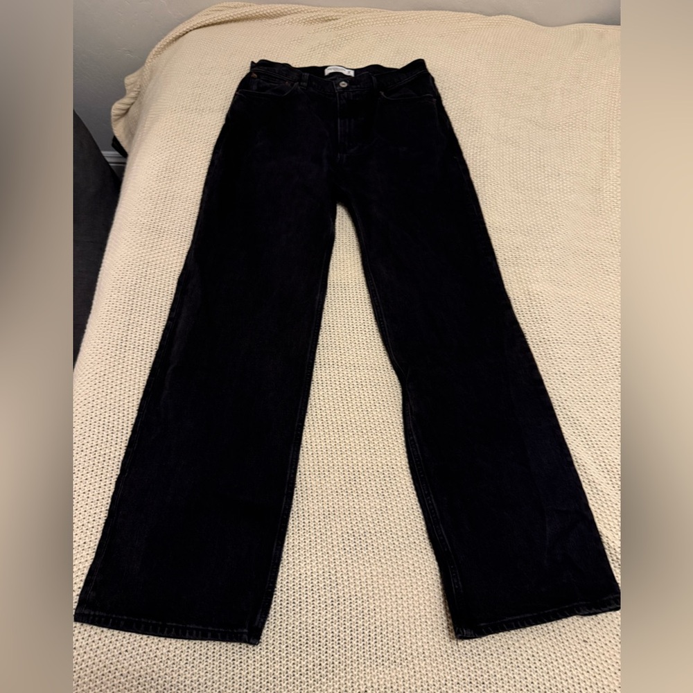 Abercrombie 90's relaxed straight leg jeans | size: 29